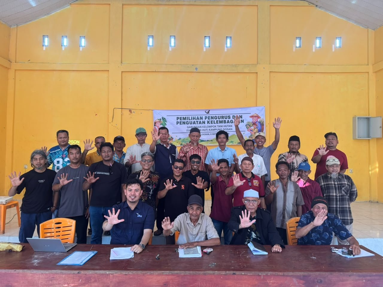 PERKUMPULAN ELANG